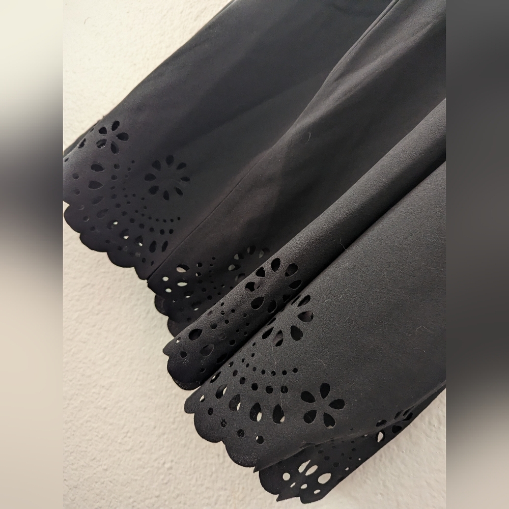 Shein Black Clasi Scallop Laser Cut Hem Skirt - Picture 3 of 6